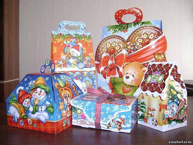 Более 1500 детей Алтайского края получат новогодние подарки в ходе